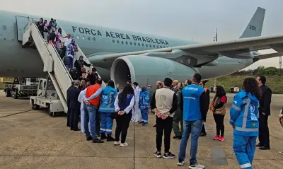Imagem da notícia Costa Rica recebe mulher repatriada dos EUA em meio à ofensiva contra imigrantes ilegais